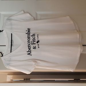 A&F graphic tee
